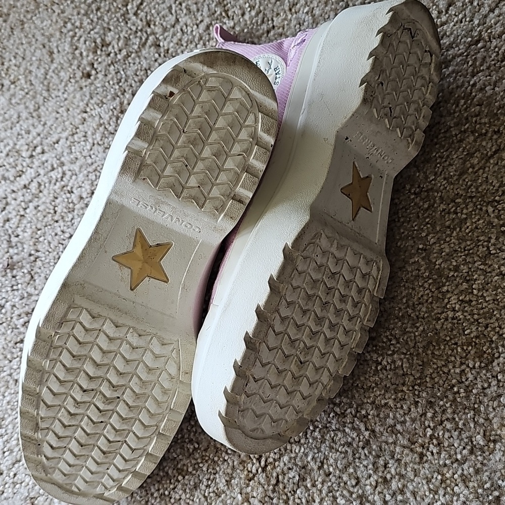 CONVERSE Shoes - Picture 14 of 14